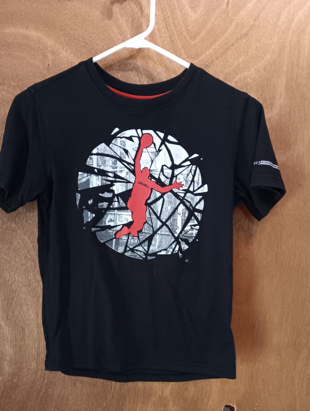 And 1 Ɓoys Black Graphic Basketball Silhouette Tee with Red Accent